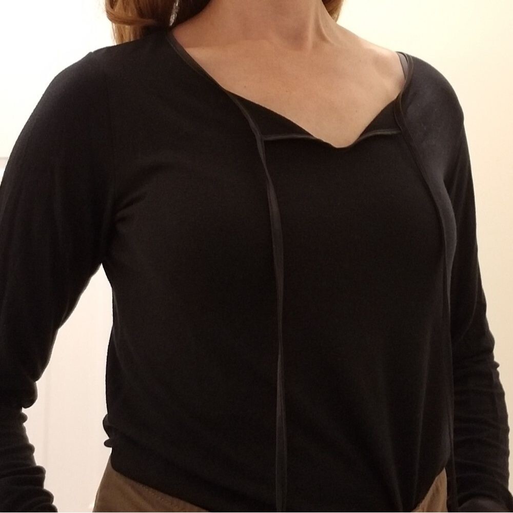 Gap black long sleeve top Sm